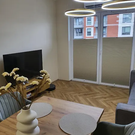 W Centrum Luksusowy, Klimatyzacja, Full Opcja, Zameldowanie 24h, Duzy Parking, Balkon, Playstation 5, Ekspres, Netflix, Winda, Fv, Nowy Budynek Appartement *