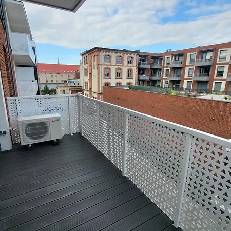 W Centrum Luksusowy, Klimatyzacja, Full Opcja, Zameldowanie 24h, Duzy Parking, Balkon, Playstation 5, Ekspres, Netflix, Winda, Fv, Nowy Budynek アパート