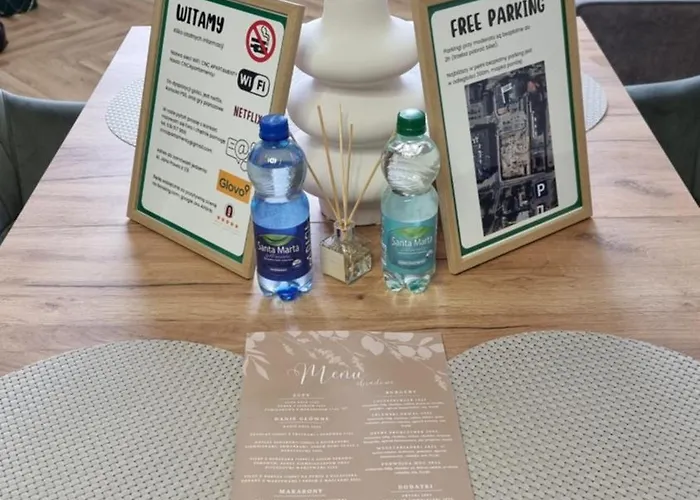 W Centrum Luksusowy, Klimatyzacja, Full Opcja, Zameldowanie 24h, Duzy Parking, Balkon, Playstation 5, Ekspres, Netflix, Winda, Fv, Nowy Budynek Lägenhet Starogard Gdański